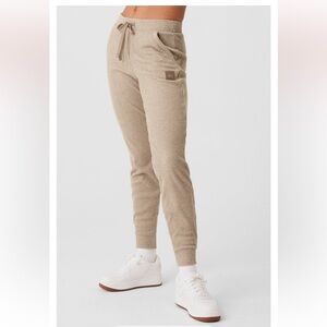 Alo Muse Sweatpant - Gravel Heather / S